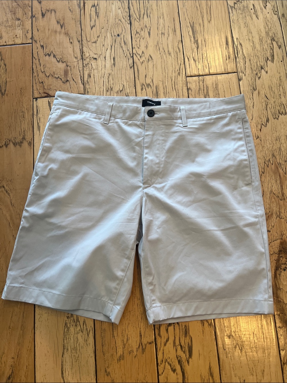 Theory Men’s Light Beige Flat-Front Shorts